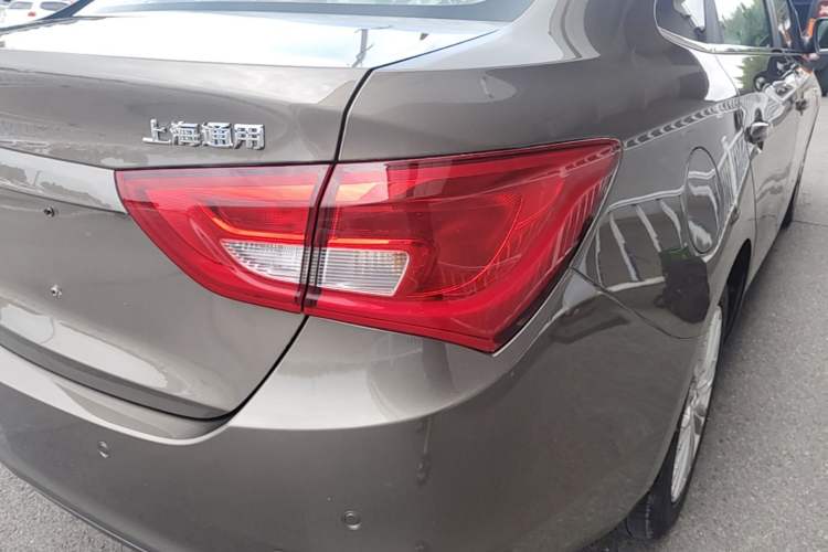 Used Buick GT 2015 15N Manual Elite Edition Right Rear Taillight