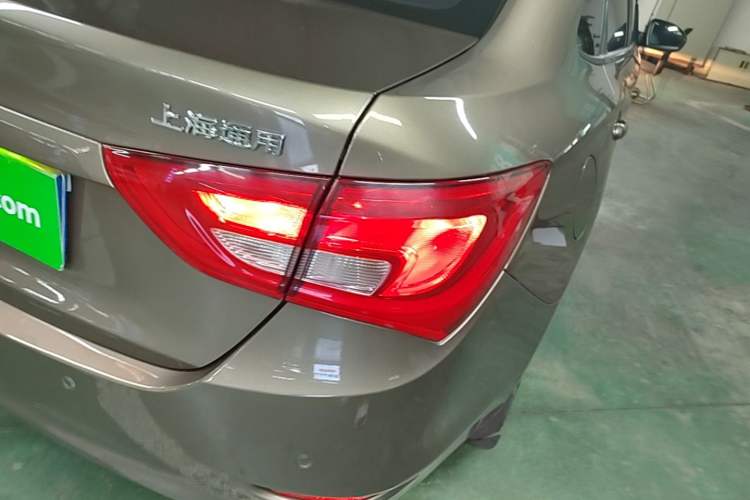 Used Buick GT 2015 15N Automatic Elite Version Right Rear Taillight