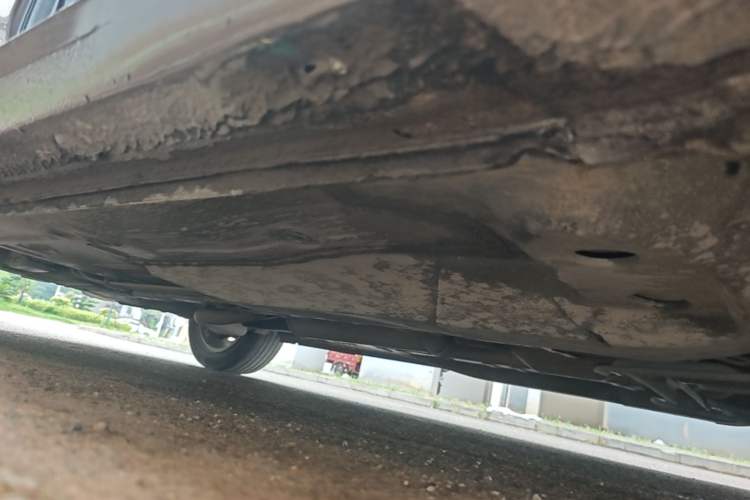 Used Buick GT 2015 15N Automatic Deluxe Edition Right Side Sill