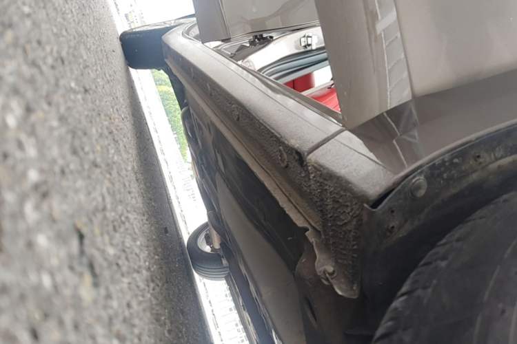Used Buick GT 2015 15N Manual Elite Edition Right Side Sill