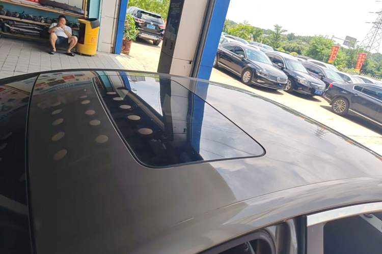 Used Buick GT 2015 15N Automatic Deluxe Edition Roof