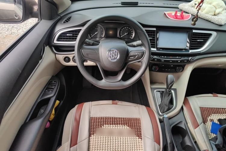 Used Buick GT 2015 15N Automatic Elite Version Steering Wheel