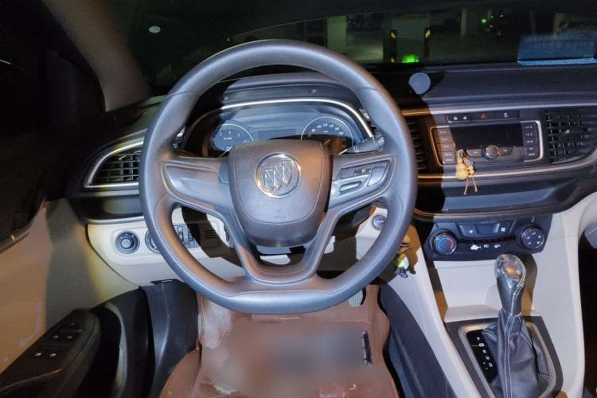 Used Buick GT 2015 15N Automatic Entry-Level Trim Steering Wheel