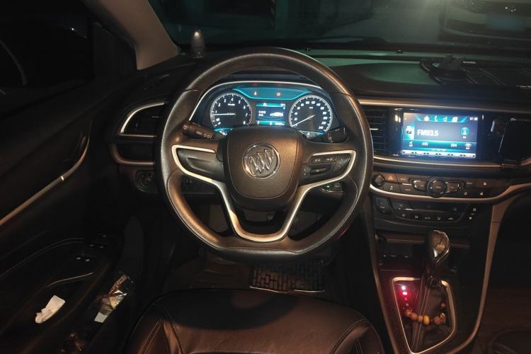 Used Buick GT 2015 15N Automatic Deluxe Edition Steering Wheel