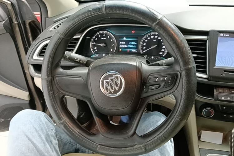 Used Buick GT 2015 18T Dual-Clutch Elite Model Steering Wheel
