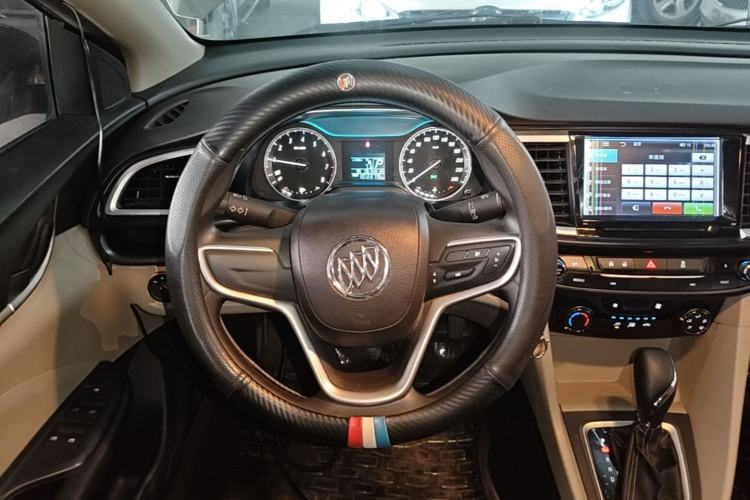 Used Buick GT 2015 15N Automatic Entry-Level Trim Steering Wheel