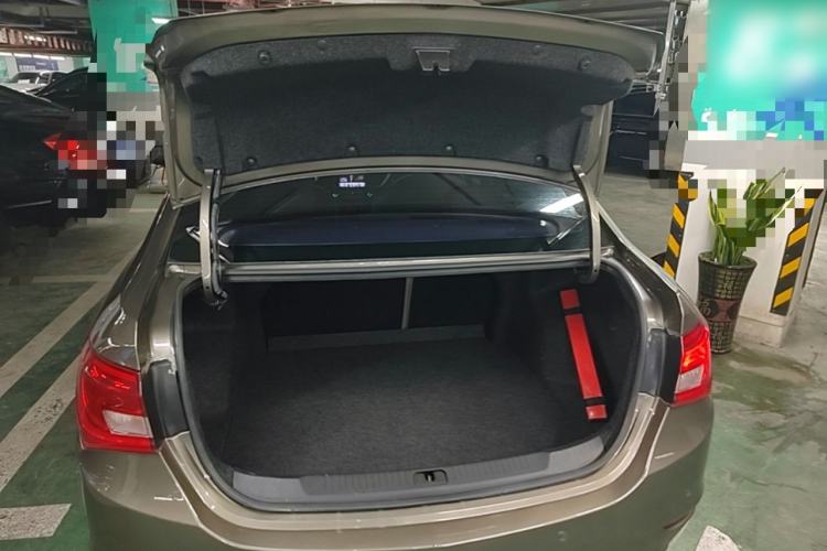 Used Buick GT 2015 15N Automatic Elite Version Trunk
