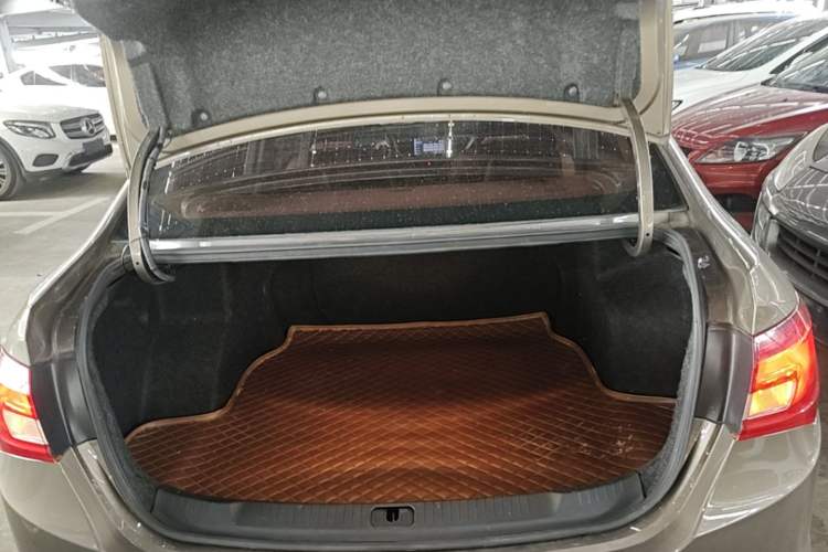 Used Buick GT 2015 15N Automatic Entry-Level Trim Trunk