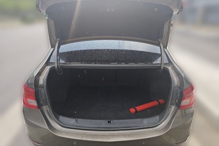 Used Buick GT 2015 15N Automatic Deluxe Edition Trunk