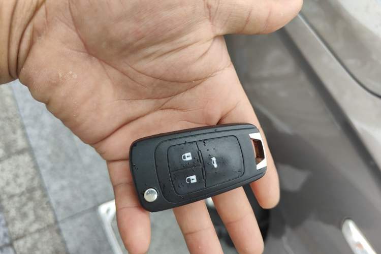 Used Buick GT 2015 15N Automatic Entry-Level Trim Vehicle Key