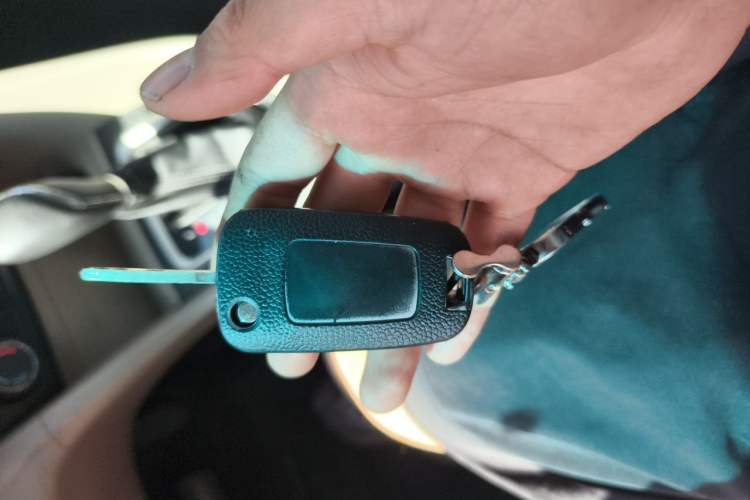 Used Buick GT 2015 15N Automatic Elite Version Vehicle Key