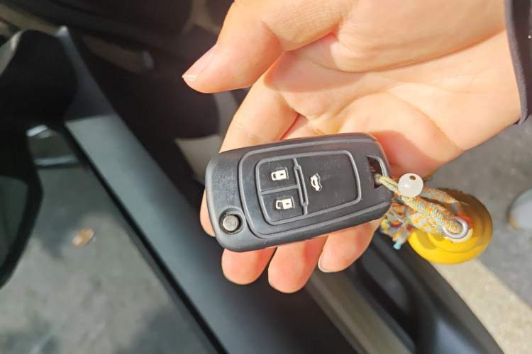 Used Buick GT 2015 15N Automatic Elite Version Vehicle Key