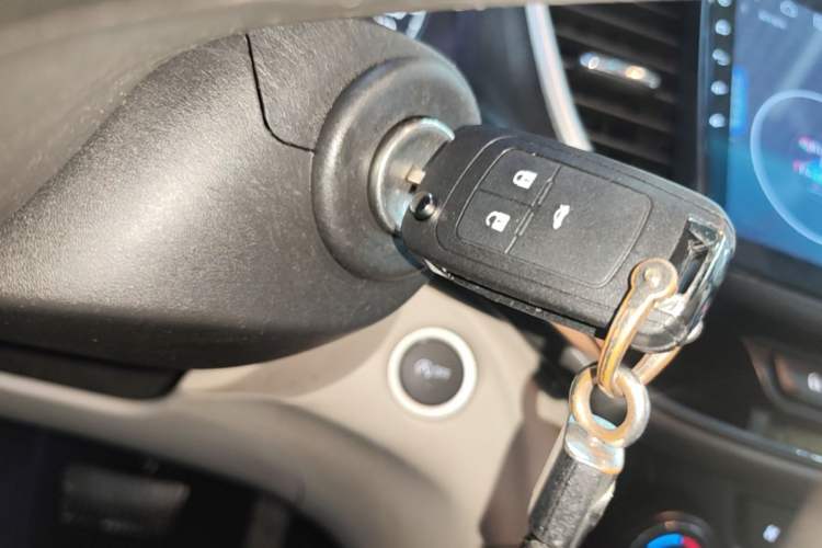 Used Buick GT 2015 15N Automatic Elite Version Vehicle Key