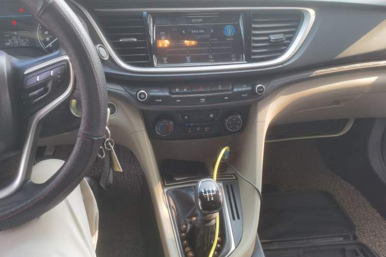 Used Buick GT 2015 15N Manual Entry-Level Trim Audio And AC Panel