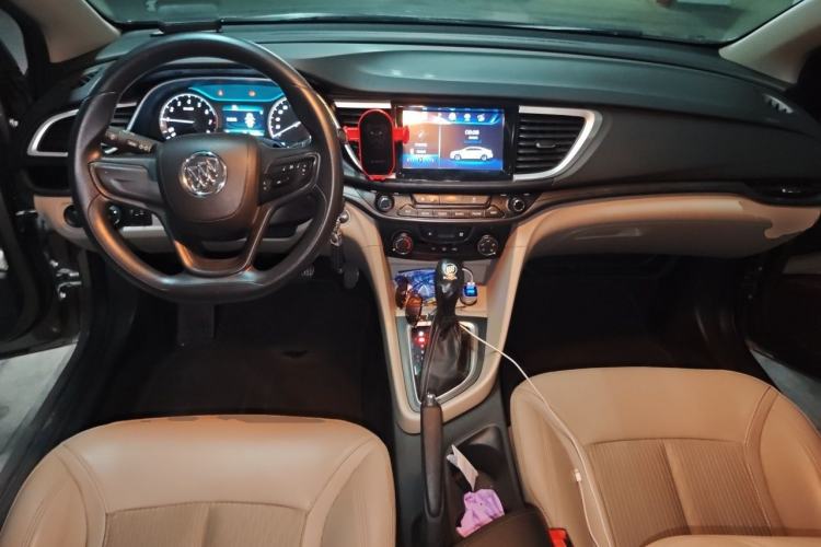 Used Buick GT 2015 15N Automatic Elite Version Center Console