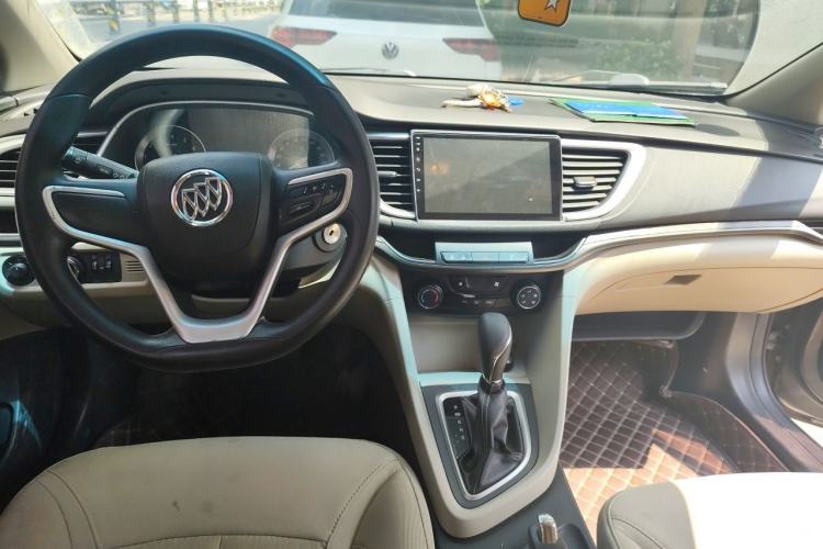 Used Buick GT 2015 15N Automatic Elite Version Center Console