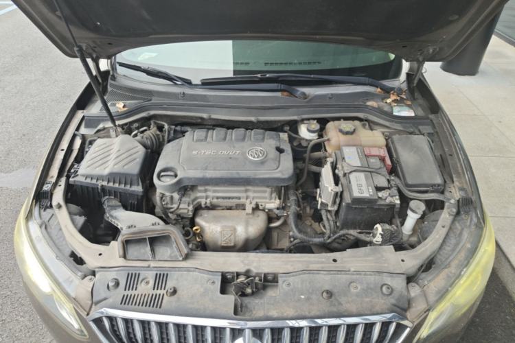 Used Buick GT 2015 15N Automatic Elite Version Engine Bay