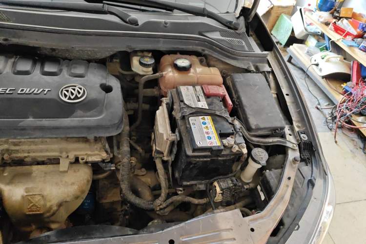 Used Buick GT 2015 15N Automatic Elite Version Engine Bay Left