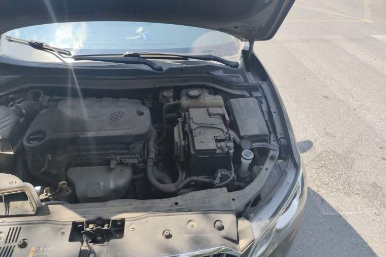 Used Buick GT 2015 15N Automatic Elite Version Engine Bay Left
