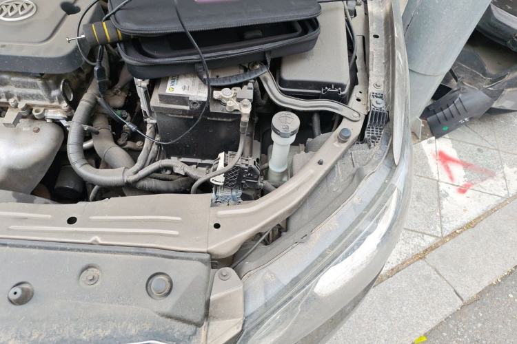 Used Buick GT 2015 15N Automatic Deluxe Edition Engine Bay Left
