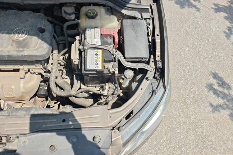 Used Buick GT 2015 15N Automatic Elite Version Engine Bay Left