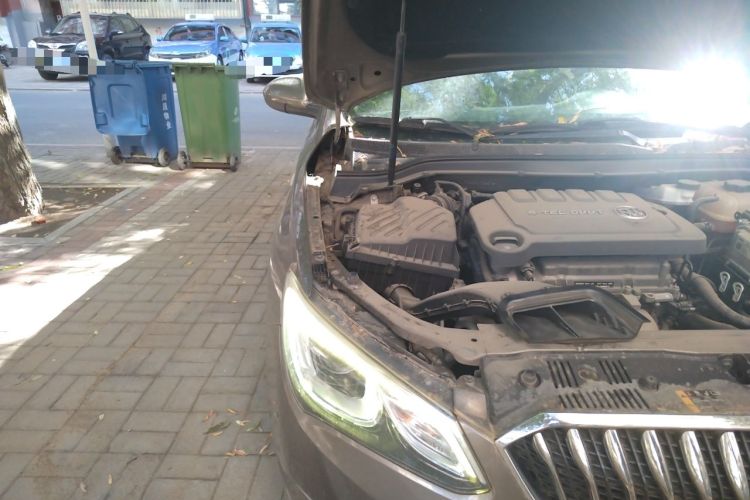 Used Buick GT 2015 15N Automatic Entry-Level Trim Engine Bay Right