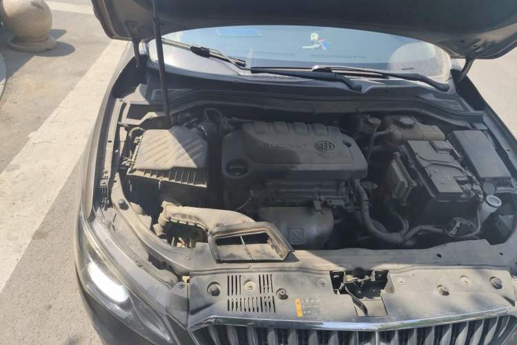 Used Buick GT 2015 15N Automatic Elite Version Engine Bay Right
