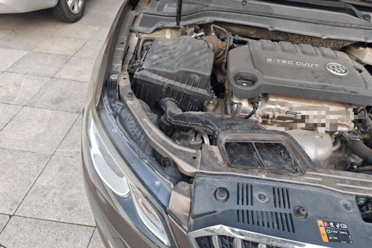 Used Buick GT 2015 15N Automatic Deluxe Edition Engine Bay Right