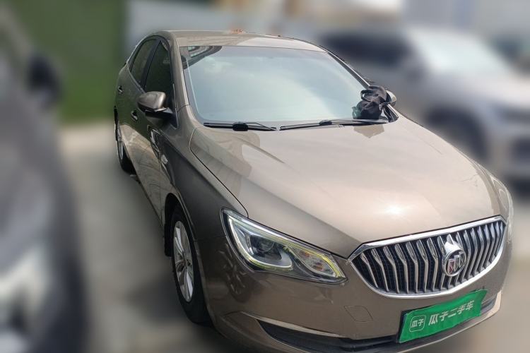 Used Buick GT 2015 15N Automatic Entry-Level Trim Front Right 45 Deg