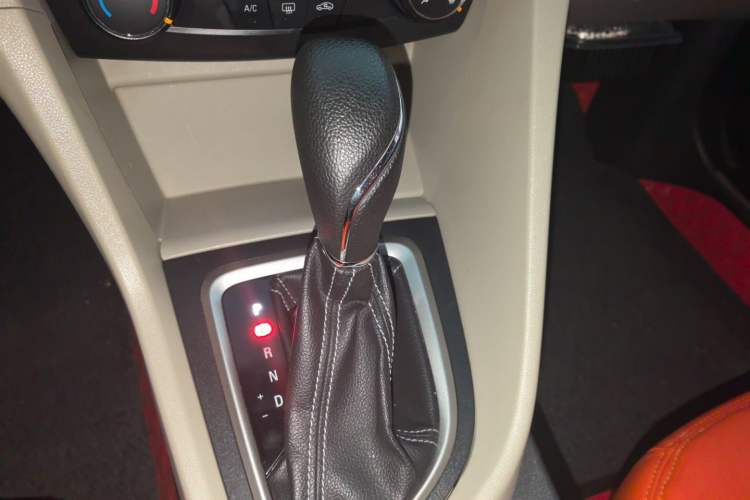 Used Buick GT 2015 15N Automatic Entry-Level Trim Gear Lever