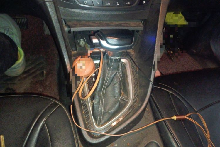 Used Buick GT 2015 15N Automatic Deluxe Edition Gear Lever