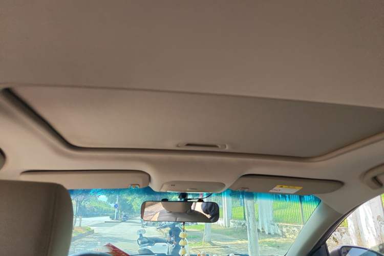 Used Buick GT 2015 15N Automatic Elite Version Headliner