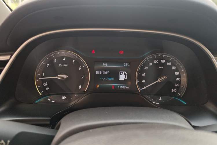 Used Buick GT 2015 15N Automatic Deluxe Edition Instrument Cluster