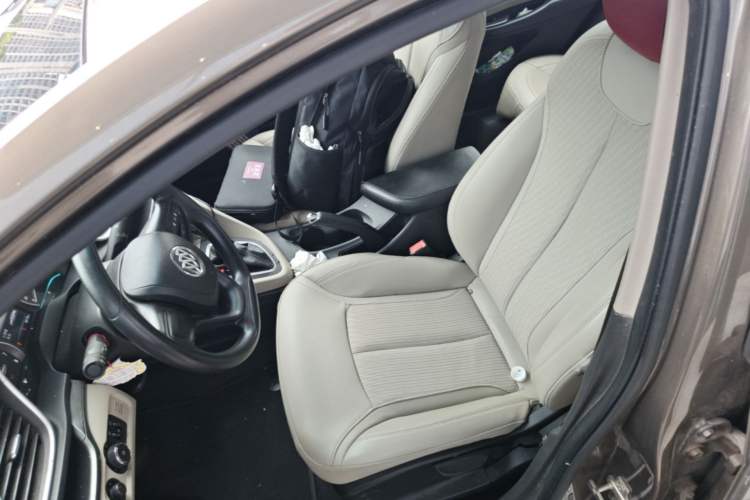 Used Buick GT 2015 15N Automatic Elite Version Left Front Seat