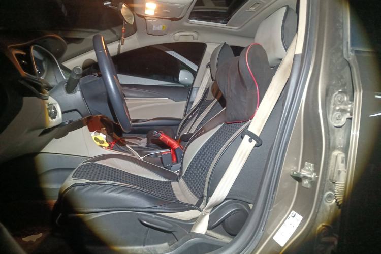 Used Buick GT 2015 15N Automatic Elite Version Left Front Seat