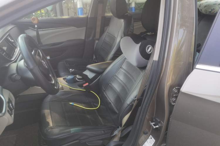 Used Buick GT 2015 15N Manual Entry-Level Trim Left Front Seat