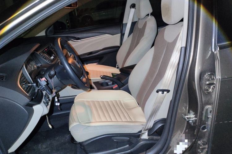 Used Buick GT 2015 15N Manual Entry-Level Trim Left Front Seat