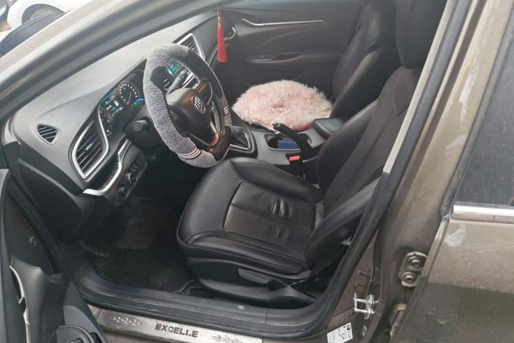 Used Buick GT 2015 15N Automatic Deluxe Edition Left Front Seat