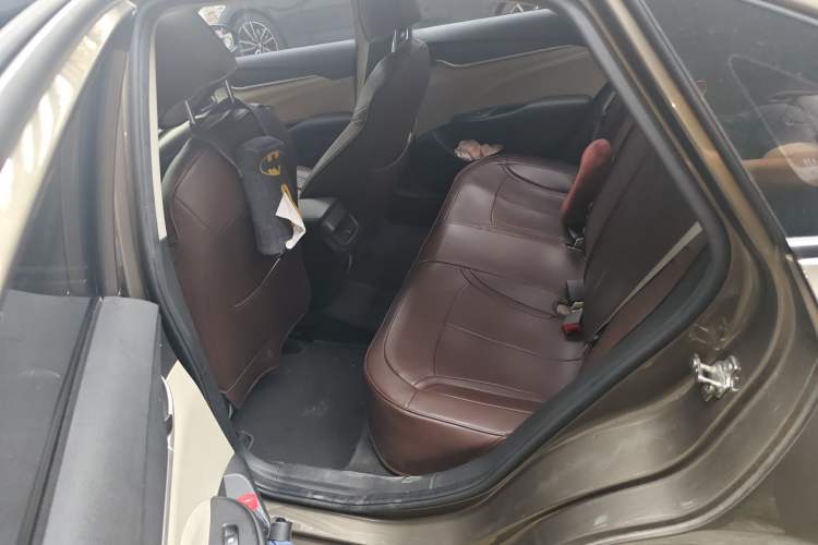 Used Buick GT 2015 15N Automatic Elite Version Left Rear Seat