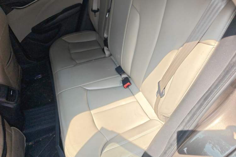 Used Buick GT 2015 15N Automatic Elite Version Left Rear Seat