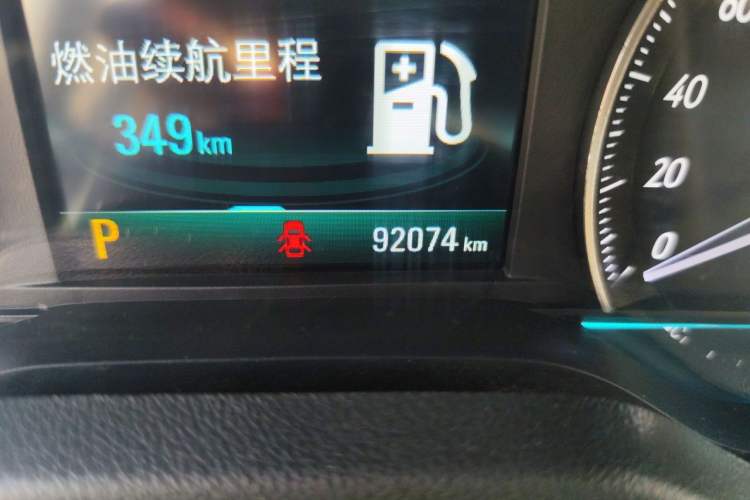 Used Buick GT 2015 15N Automatic Elite Version Odometer Close Up