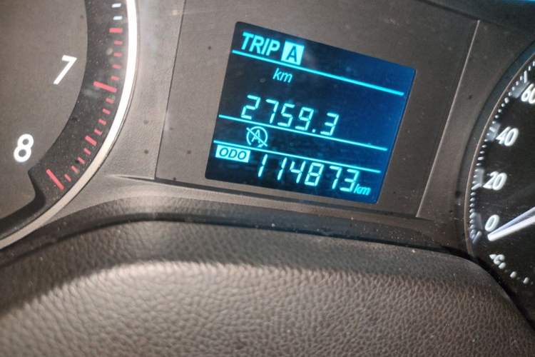 Used Buick GT 2015 15N Manual Entry-Level Trim Odometer Close Up