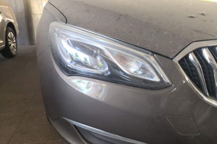 Used Buick GT 2015 15N Automatic Entry-Level Trim Right Front Headlight
