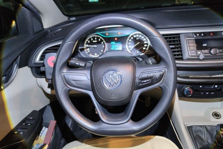 Used Buick GT 2015 15N Manual Entry-Level Trim Steering Wheel