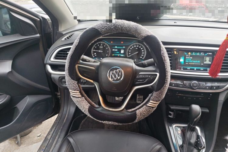 Used Buick GT 2015 15N Automatic Deluxe Edition Steering Wheel