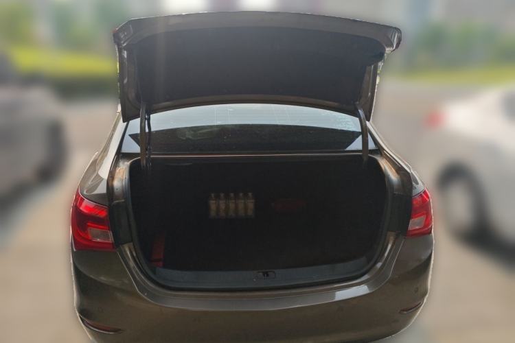 Used Buick GT 2015 15N Automatic Deluxe Edition Trunk