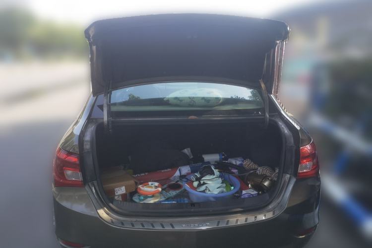 Used Buick GT 2015 15N Manual Entry-Level Trim Trunk