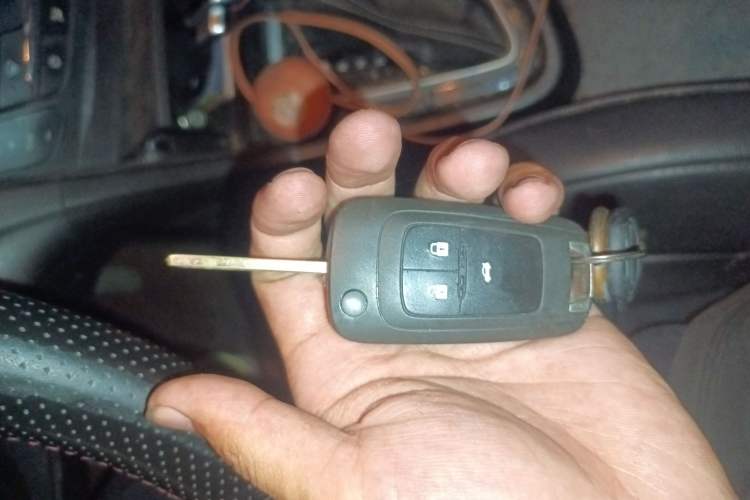 Used Buick GT 2015 15N Automatic Deluxe Edition Vehicle Key