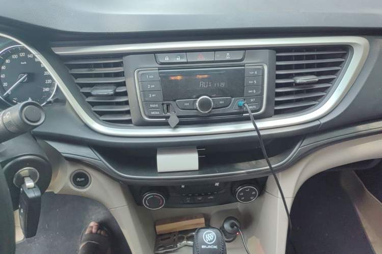 Used Buick GT 2015 15N Automatic Entry-Level Trim Audio And AC Panel