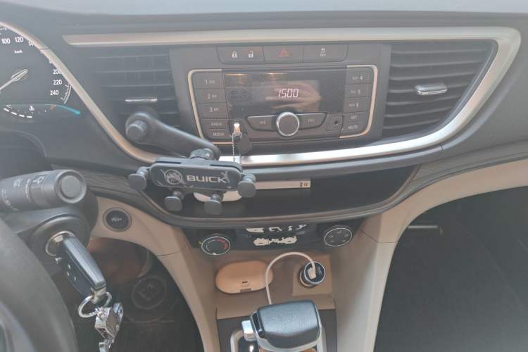 Used Buick GT 2015 15N Automatic Elite Version Audio And AC Panel